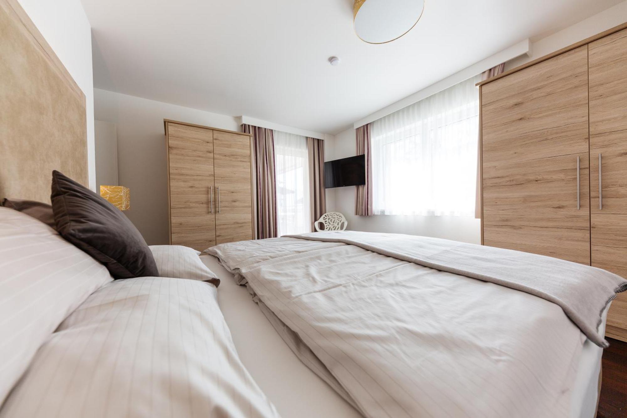Da Peatala Apartments Serfaus Pokoj fotografie