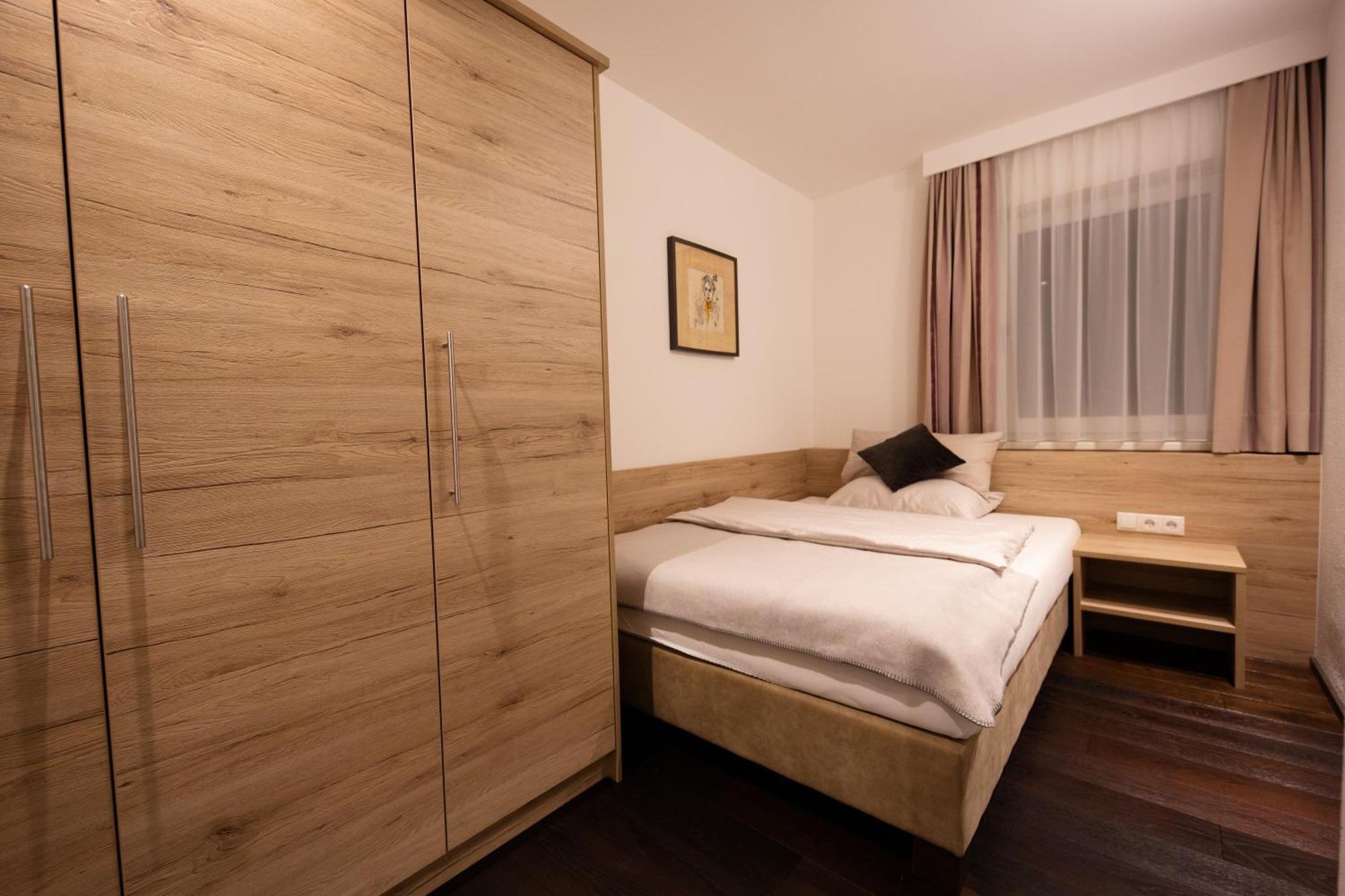Da Peatala Apartments Serfaus Pokoj fotografie