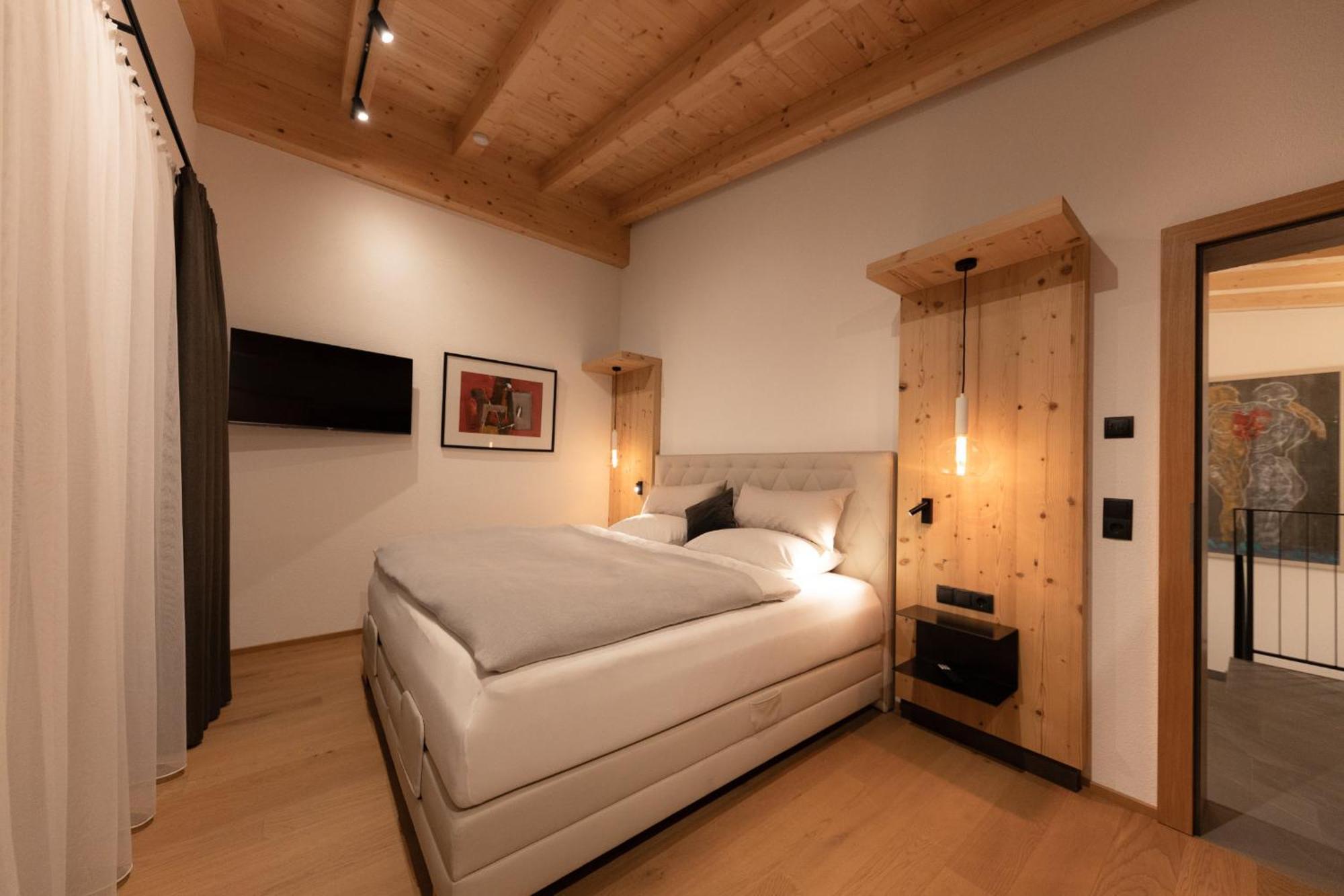 Da Peatala Apartments Serfaus Pokoj fotografie